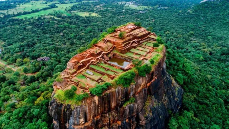 ELEGANT SRI LANKA
