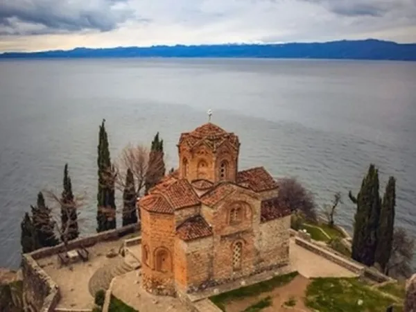 Otobüs İle Balkan İncileri (6 Gece) İzmir Hareketli